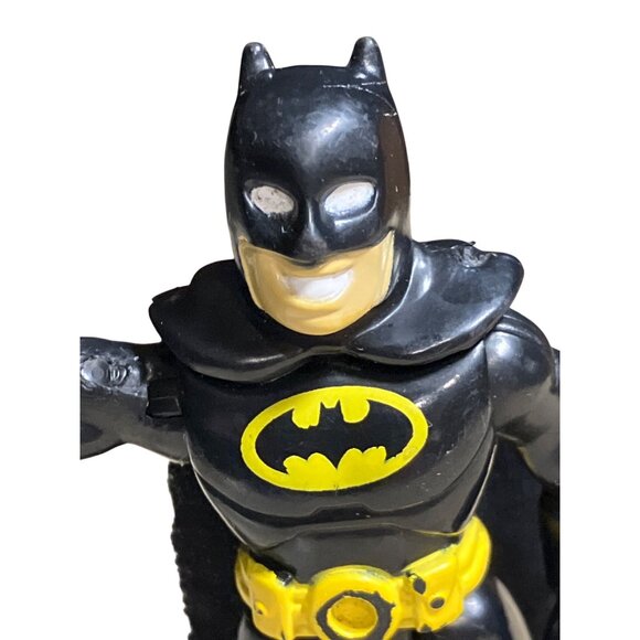 Fisher-Price Imaginext DC Super Friends Series DC Comics Batman 3" Action Figure - Picture 2 of 9